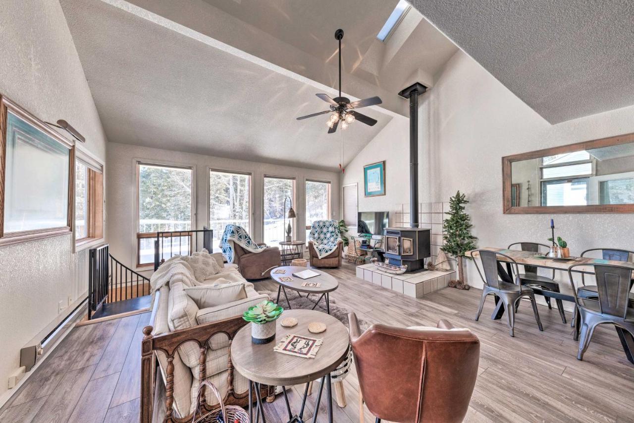 Bright Cloudcroft Condo With Game Room And Deck! Exterior foto